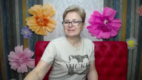 EmiliaGree online show from May 15, 5:31 pm