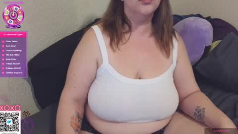 emilie foxx online show from December 3, 3:04 am