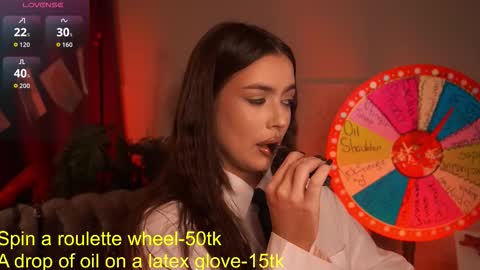  Emiliya  online show from September 29, 1:10 pm