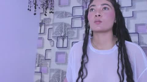Emilly online show from May 9, 4:29 am