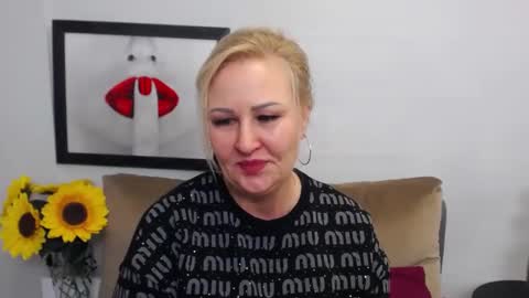 EmillyLove online show from March 5, 7:16 am