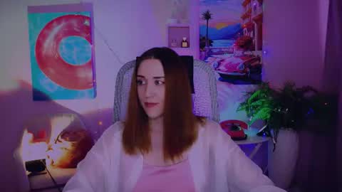 emillylopez online show from July 19, 12:19 pm