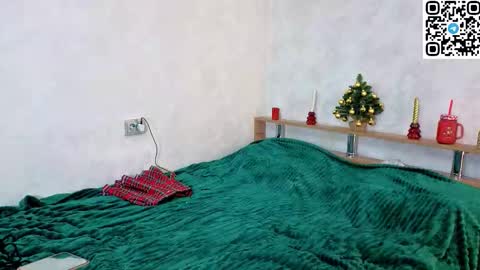 emily0303 online show from November 20, 9:19 am