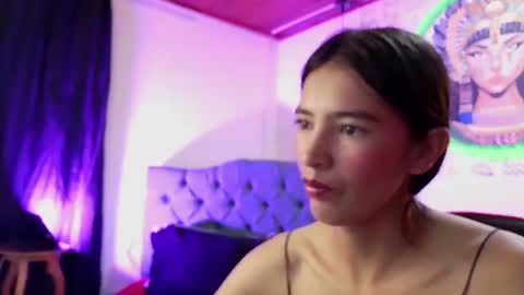 emily___rouse online show from June 20, 3:45 am