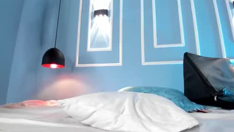 Emily online show from March 10, 2:59 pm