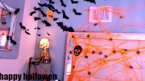 emily_castillo1_ online show from October 22, 5:54 am