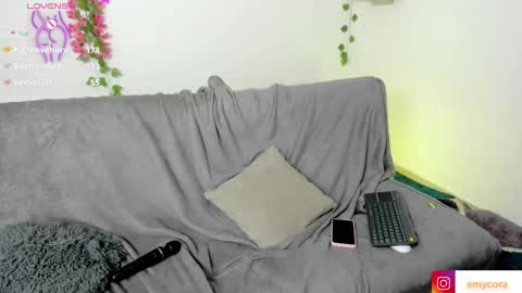 Emily  online show from January 3, 6:24 pm