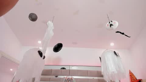 emily_devon online show from October 22, 4:48 am