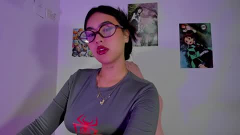 emily fox 3 online show from July 17, 2:02 am