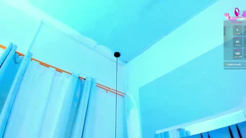 Emi  online show from October 7, 5:09 pm