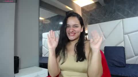 Emily  online show from June 25, 11:37 am