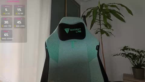 Emily online show from January 8, 12:44 pm