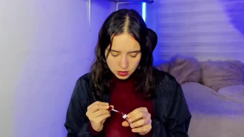 emily_lindey online show from November 4, 5:09 am