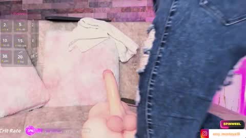 Emily online show from September 30, 11:15 pm