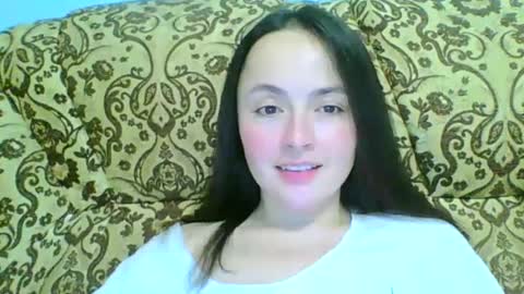 Snapshot of emily_morning_dew chatting on February 13, 8:55 pm emily_morning_dew online show from February 13, 8:55 pm