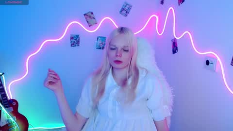 Lia online show from October 19, 5:06 pm