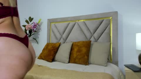 Emily online show from February 14, 12:51 am