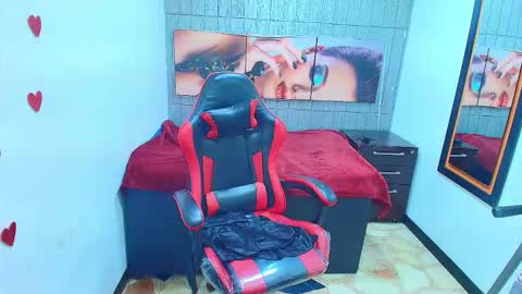       online show from February 28, 5:17 pm