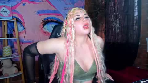 emily_salvatore online show from October 3, 7:00 pm