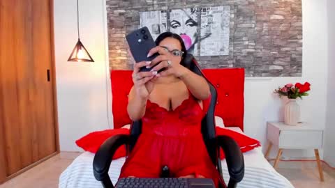 emily_sc online show from September 29, 1:54 pm