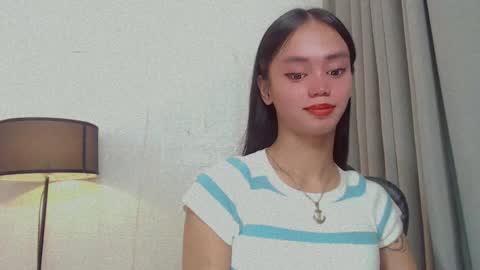 emily_sexyslut online show from January 13, 8:58 pm