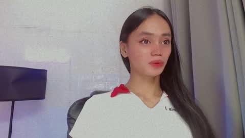 emily_sexyslut online show from December 25, 7:02 pm