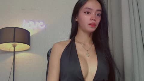 emily_sexyslut online show from February 24, 6:38 am