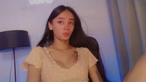 emily_sexyslut online show from December 8, 4:55 am