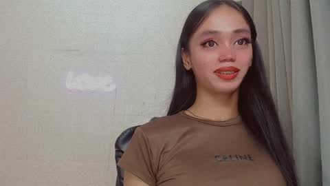 emily_sexyslut online show from January 7, 4:48 pm