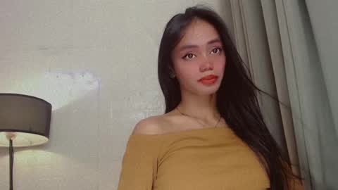emily_sexyslut online show from February 10, 4:58 pm