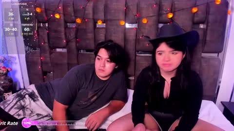 Amily  Andrew online show from October 16, 5:07 am