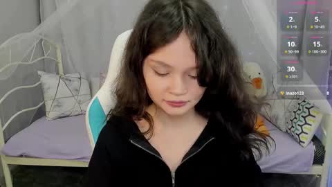 Emilyhaves online show from February 9, 9:24 am