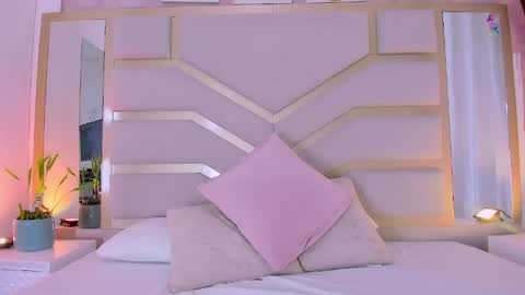 EMILY  online show from May 10, 8:48 pm