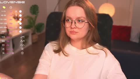 Emily  online show from February 8, 6:11 pm