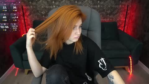 Emily online show from January 4, 9:43 am