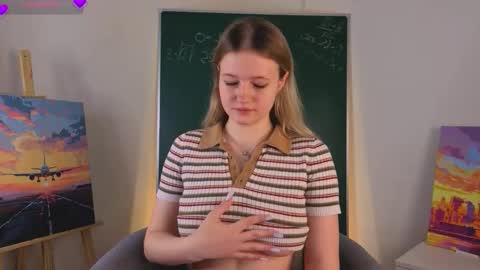 Emi online show from December 15, 1:23 am