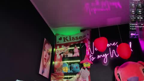 Emily Jhonson online show from February 18, 4:14 pm