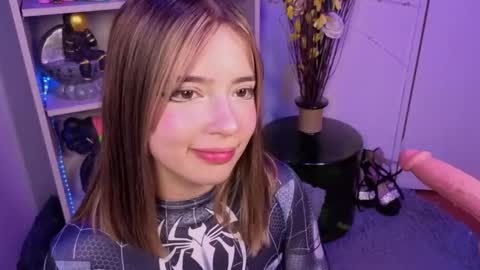 VALEEEN online show from March 14, 5:06 pm