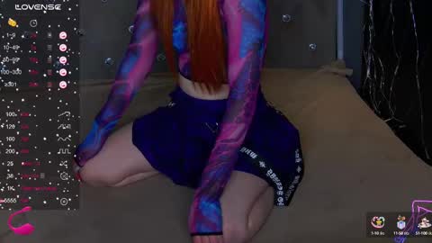 Snapshot of emilykents chatting on February 11, 2:03 am EmilyKents online show from February 11, 2:03 am