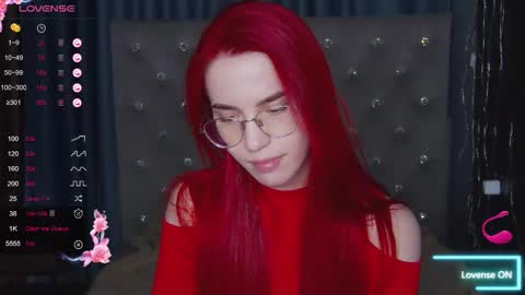 Snapshot of emilykents chatting on September 16, 2:35 am EmilyKents online show from September 16, 2:35 am