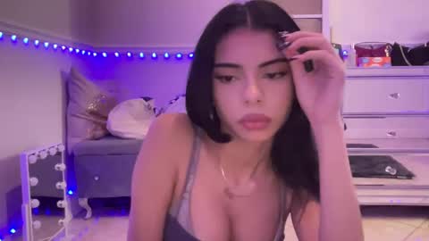 emilymayy online show from October 7, 11:56 pm