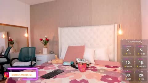 My IG - EmilyParker   online show from May 25, 8:26 pm