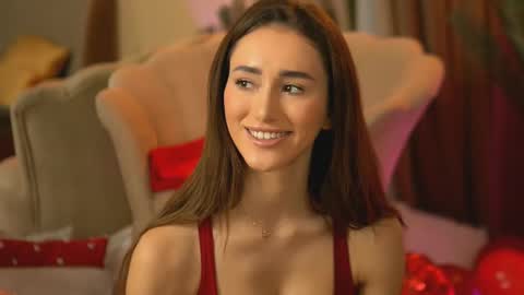 Snapshot of emilyraymont chatting on March 12, 10:39 pm Emily online show from March 12, 10:39 pm