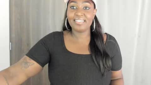 emilyrojas online show from February 25, 2:58 pm