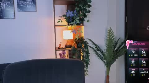 Snapshot of emilyrousex chatting on September 18, 5:39 pm emilyrousex online show from September 18, 5:39 pm