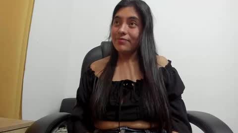 Emily online show from November 21, 8:45 am