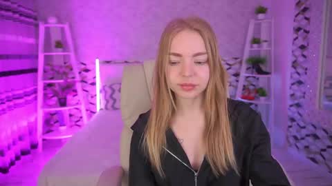  MY NAME IS Emily WELCOME EVERYONE I WILL BE HAPPY TO GIVE YOU WHAT YOU HAVE DREAMED OF FOR SO LONG online show from June 5, 5:57 am