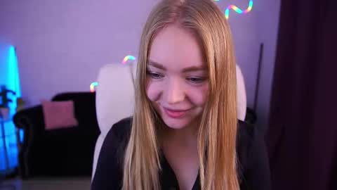  MY NAME IS Emily WELCOME EVERYONE I WILL BE HAPPY TO GIVE YOU WHAT YOU HAVE DREAMED OF FOR SO LONG online show from December 3, 9:32 am