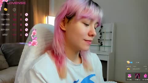 Betty online show from June 9, 1:39 am