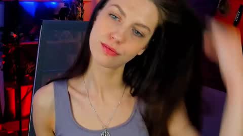 Emily online show from February 28, 11:25 am